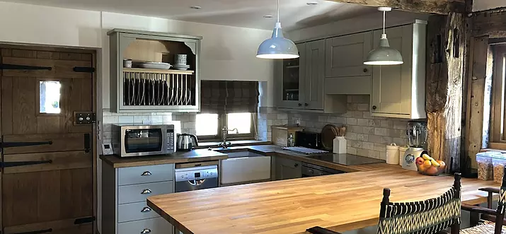 3 Best Barns For Rent Near London, UK