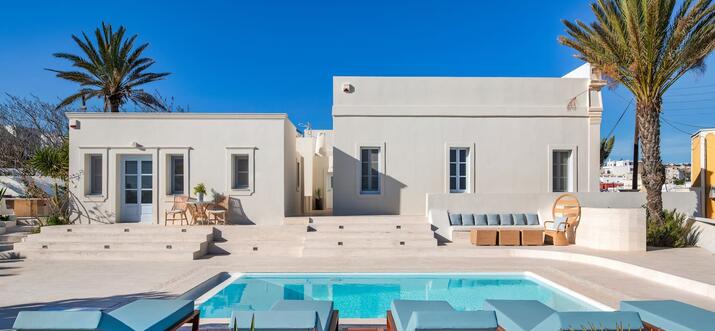 villa in santorini with private pool