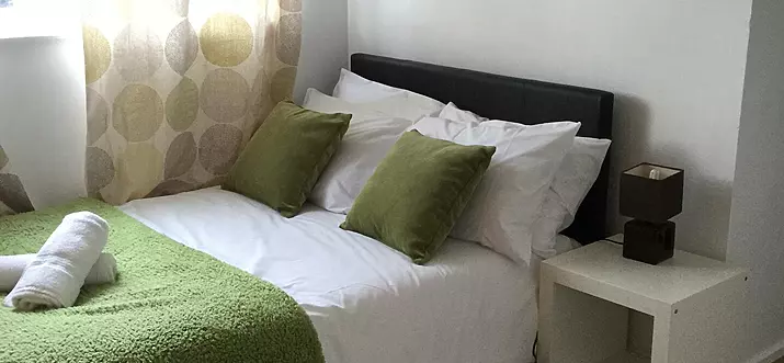 9 Best Airbnb Vacation Rentals In Basildon, UK