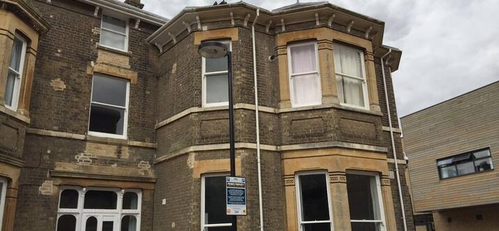 airbnb huntingdon