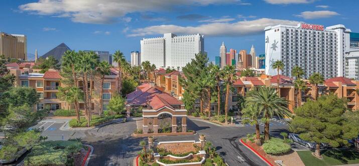 hotels in las vegas strip