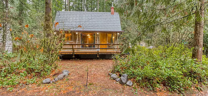 11 Best Cabin Rentals Near Mt. Hood, Oregon