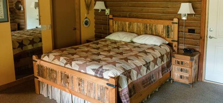 cabins in oak creek canyon