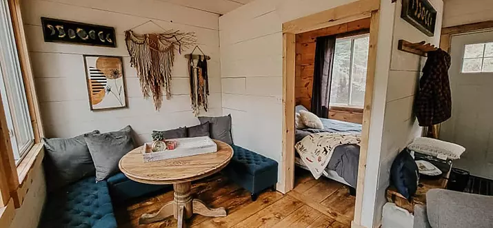 11 Best Pet-Friendly Cabin Rentals In Ontario, Canada