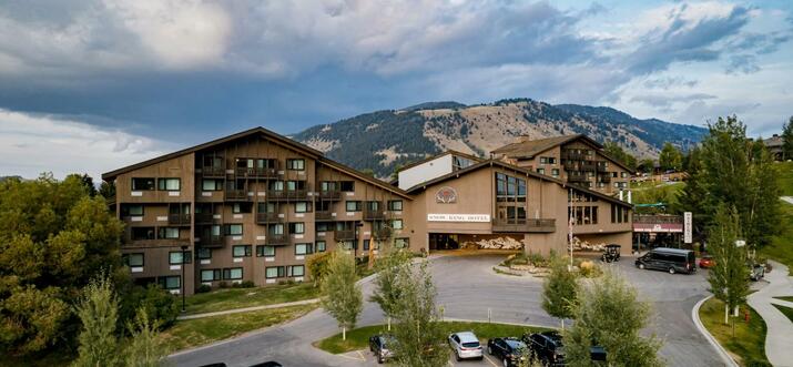 family resorts wyoming