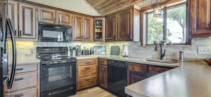 lakefront rentals in arkansas