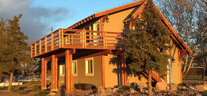 9 Best Lakefront Rentals In Montana, USA