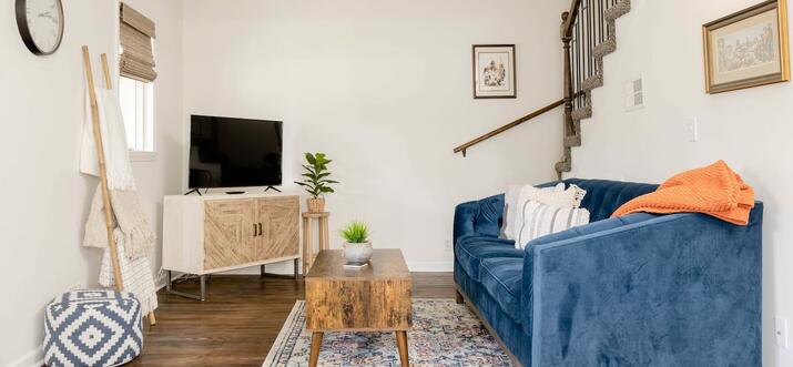 monthly airbnb kansas city