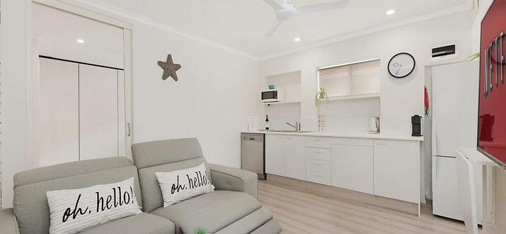 airbnb maroochydore