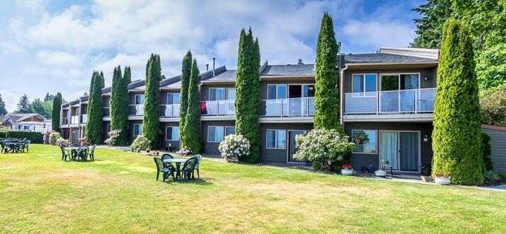 airbnb qualicum beach