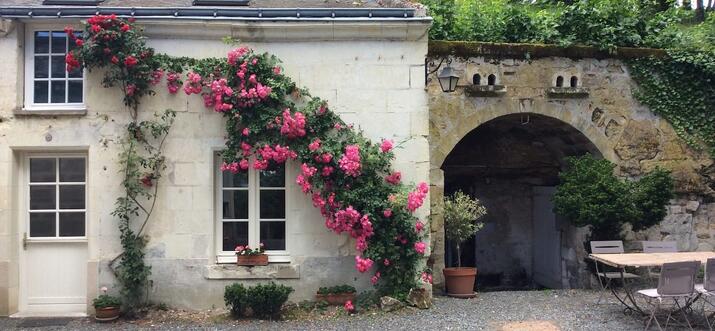 airbnb chinon