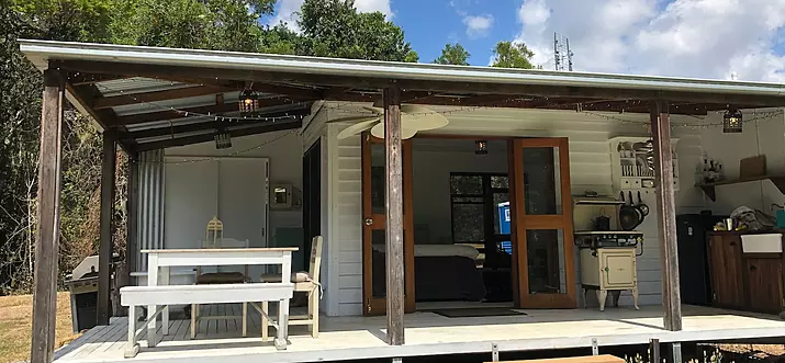10 Best Pet-Friendly Airbnbs In Noosa, Australia
