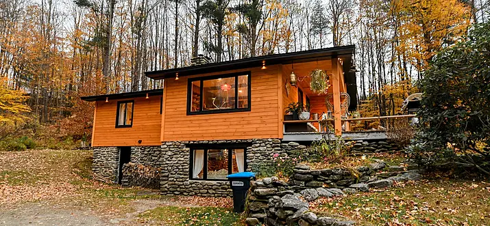 10 Best Luxury Airbnbs In Vermont, USA