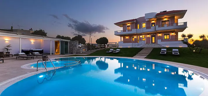 Top 10 Luxury Airbnbs In Greece