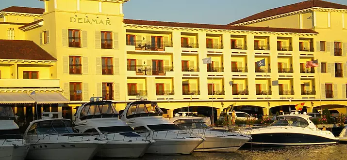 7 Best Hotels With In-Room Balcony In Connecticut, USA