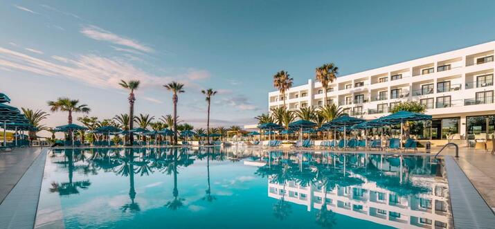 10 Handpicked Family-Friendly Resorts In Greece
