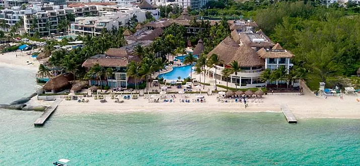 Top 10 Family-Friendly Resorts Near Xcaret, Mexico