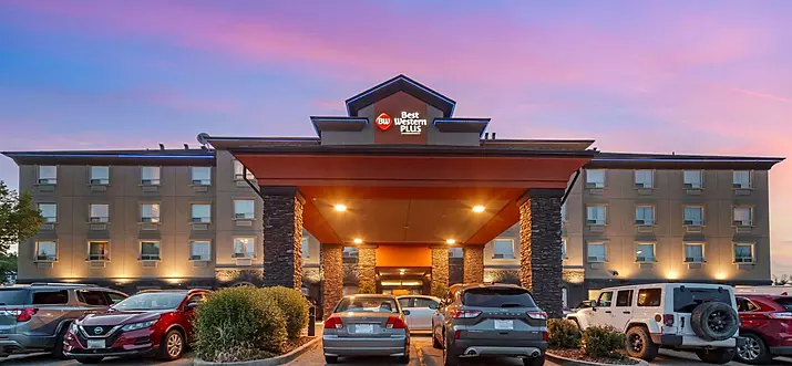 11 Handpicked Hotels In St. Albert, Canada