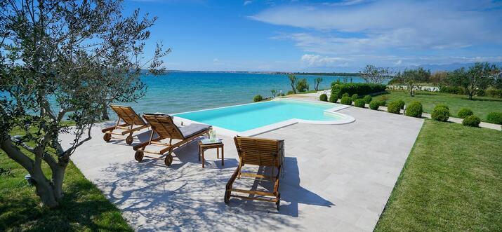 Top 10 Airbnb Vacation Rentals In Privlaka, Croatia - Updated 2024