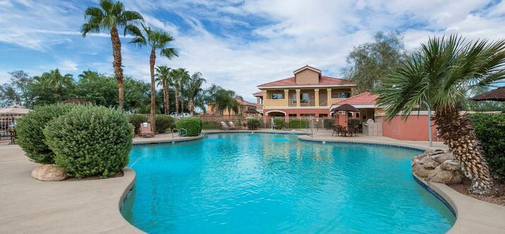 cheap resorts in phoenix