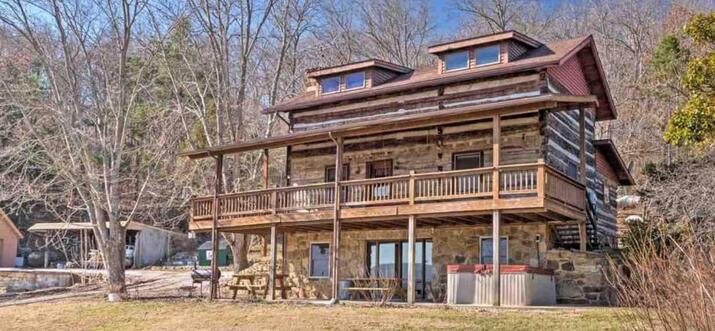 6 Best Cabin Rentals In Derby, Indiana