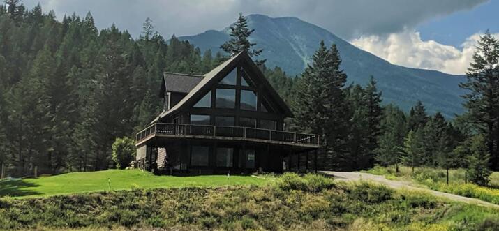 Top 8 Cabin Rentals In Fairmont Hot Springs, Canada
