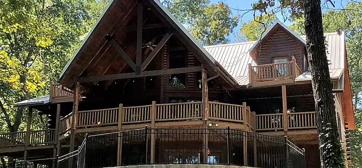 10 Handpicked Cabin Rentals Near Cassville, Missouri