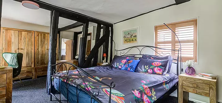 10 Best Airbnb Vacation Rentals In Epping, UK