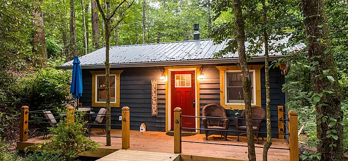 Top 10 Cabins With Hot Tub Near North Georgia Mountains, USA