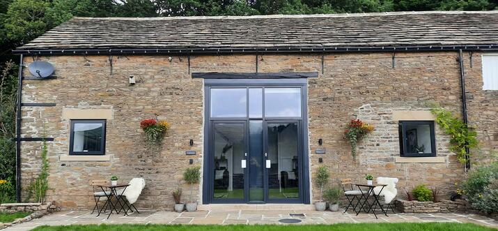 airbnb glossop