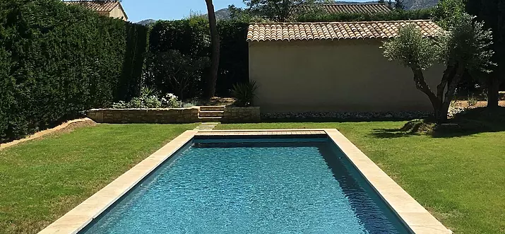 10 Best Airbnb Vacation Rentals In Eygalières, France