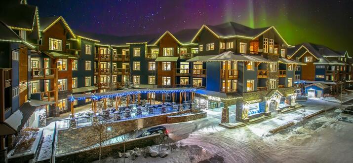 canmore hotels with pool