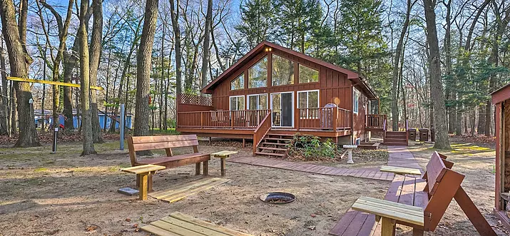 10 Best Cabins For Rent Near Grand Haven, Michigan