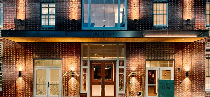 5 Handpicked 5-Star Hotels In Savannah, Georgia