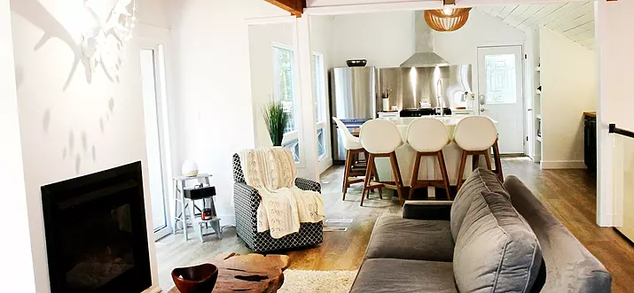 9 Handpicked Cabin Rentals In Grand Bend, Canada