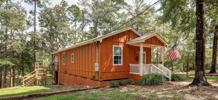 cabins in milton fl