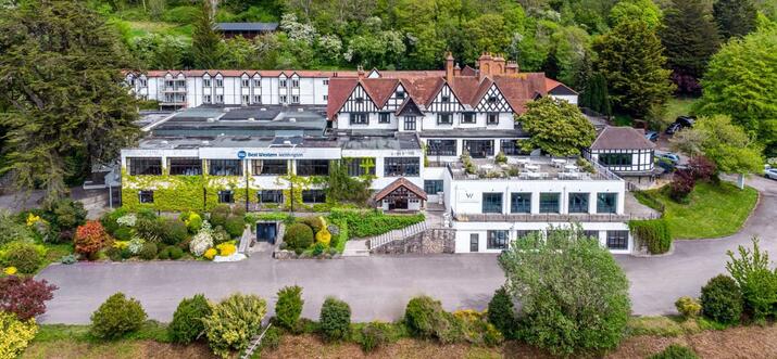 9 Handpicked Staycations In Somerset, UK