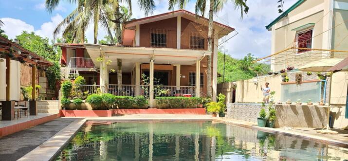 airbnb silang