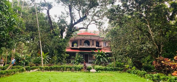 Top 9 Airbnbs With Pool In Kolkata, India
