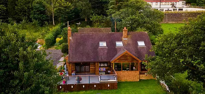 Top 10 Cabins With Hot Tub In Staffordshire, UK