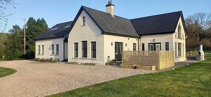 10 Handpicked Airbnbs With Hot Tub Near Enniskillen, UK