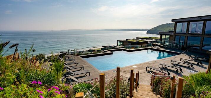 hotels in cornwall with private hot tub