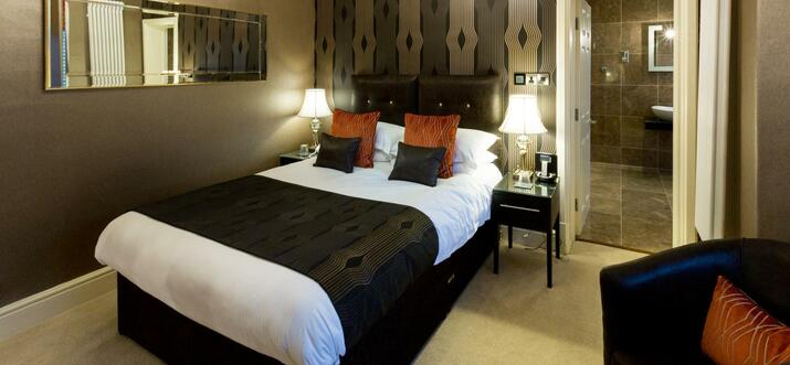 hotels in lake windermere with hot tubs