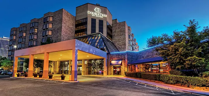 10 Best Hotels With Indoor Pool In Memphis, Tennessee