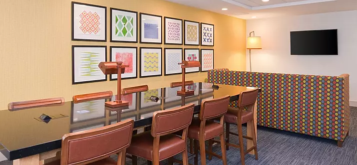 10 Handpicked Hotels With Indoor Pool In Indianapolis, Indiana