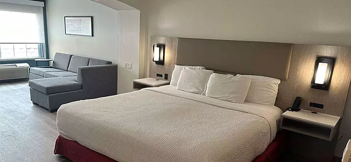 Top 8 Hotels With Early Check-In In Albuquerque, New Mexico