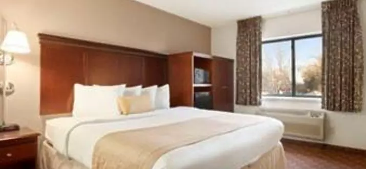 10 Handpicked Hotels With Hot Tub In Sioux Falls, South Dakota
