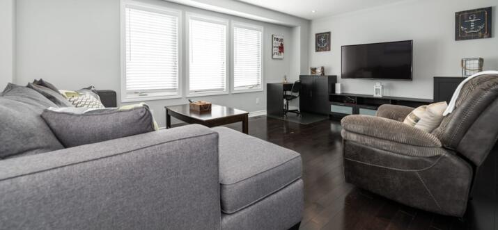short term rentals kanata