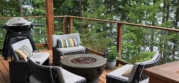 Top 9 Pet-Friendly Accommodations On Quadra Island, Canada