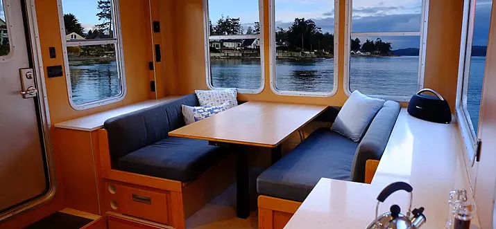 1 Best Houseboats In Victoria, Canada